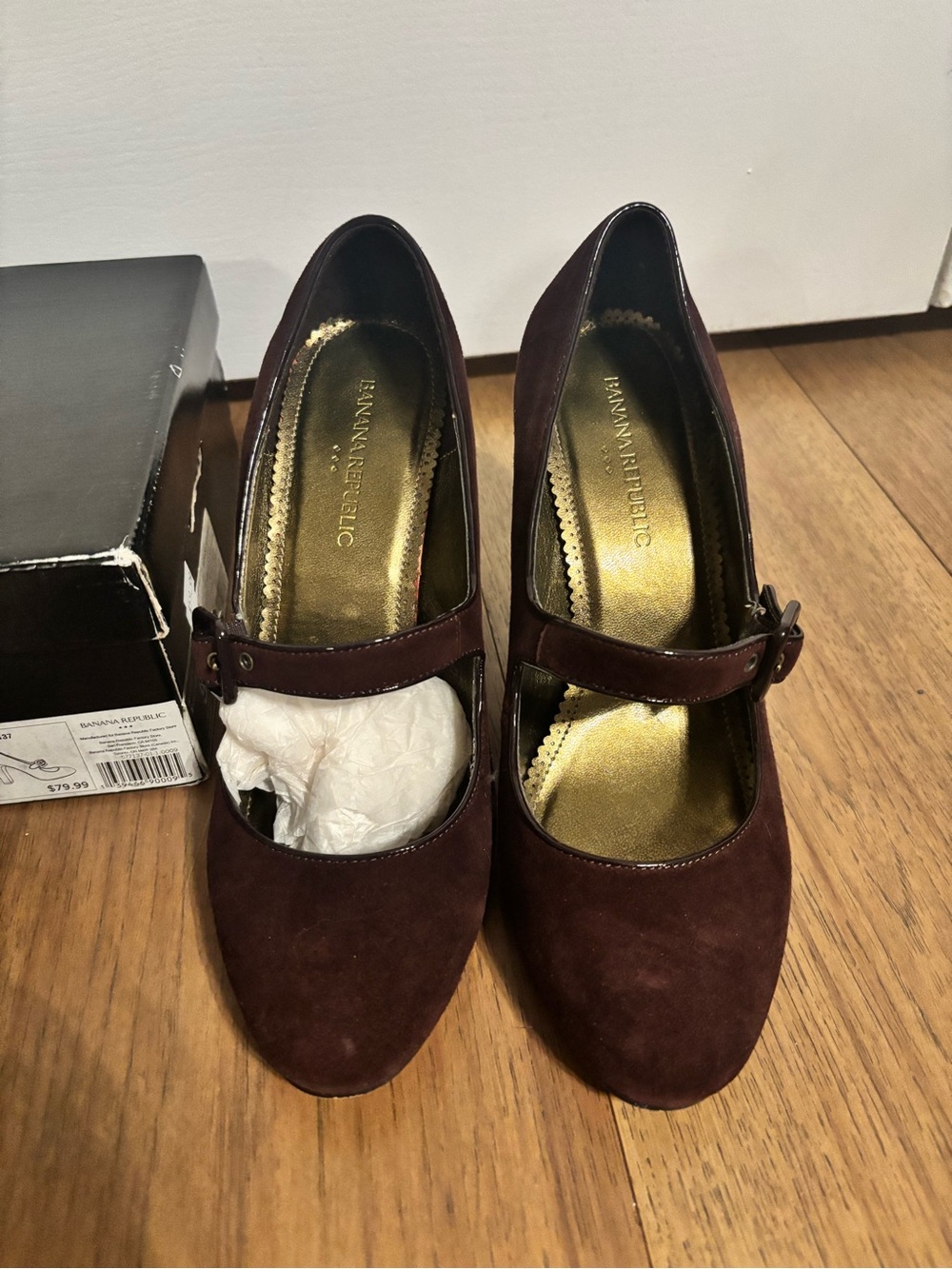 Banana Republic Women's Brown Burgundy Suede Mary Jane Heels